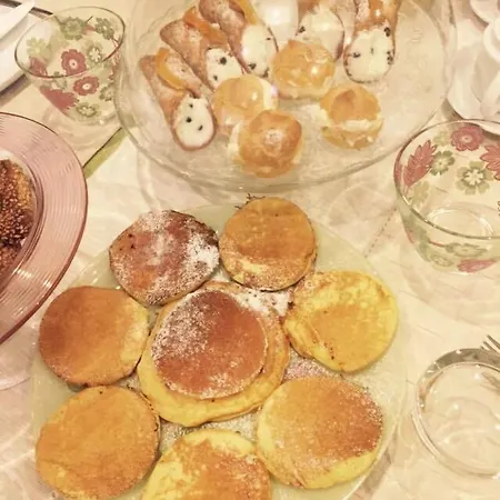 Al Decoro Frühstückspension Palermo